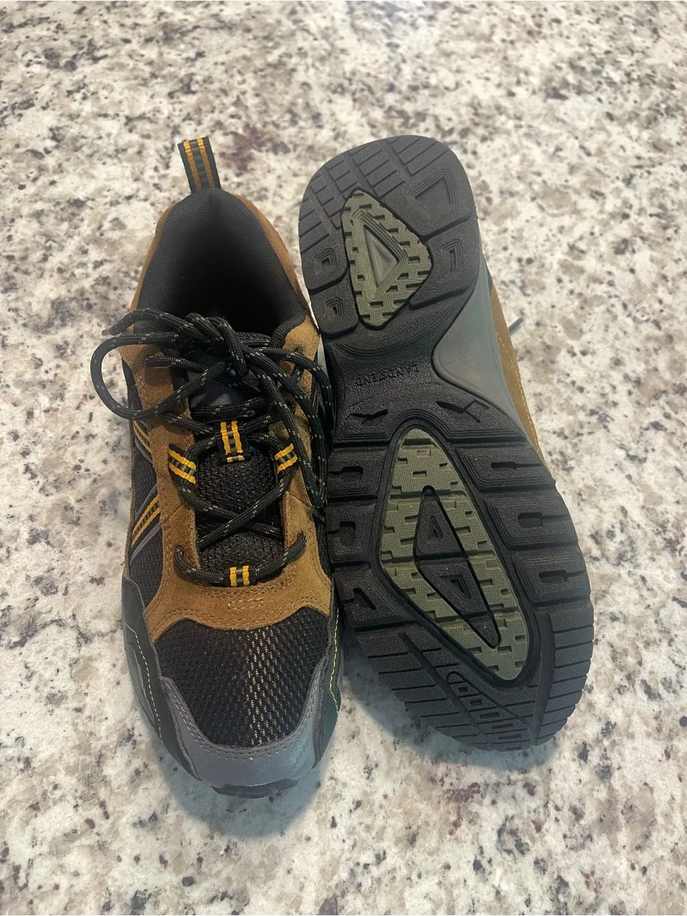 Lands’ End NatureTex 70 Men’s Trail Hiking Walking Shoes 8.5D
